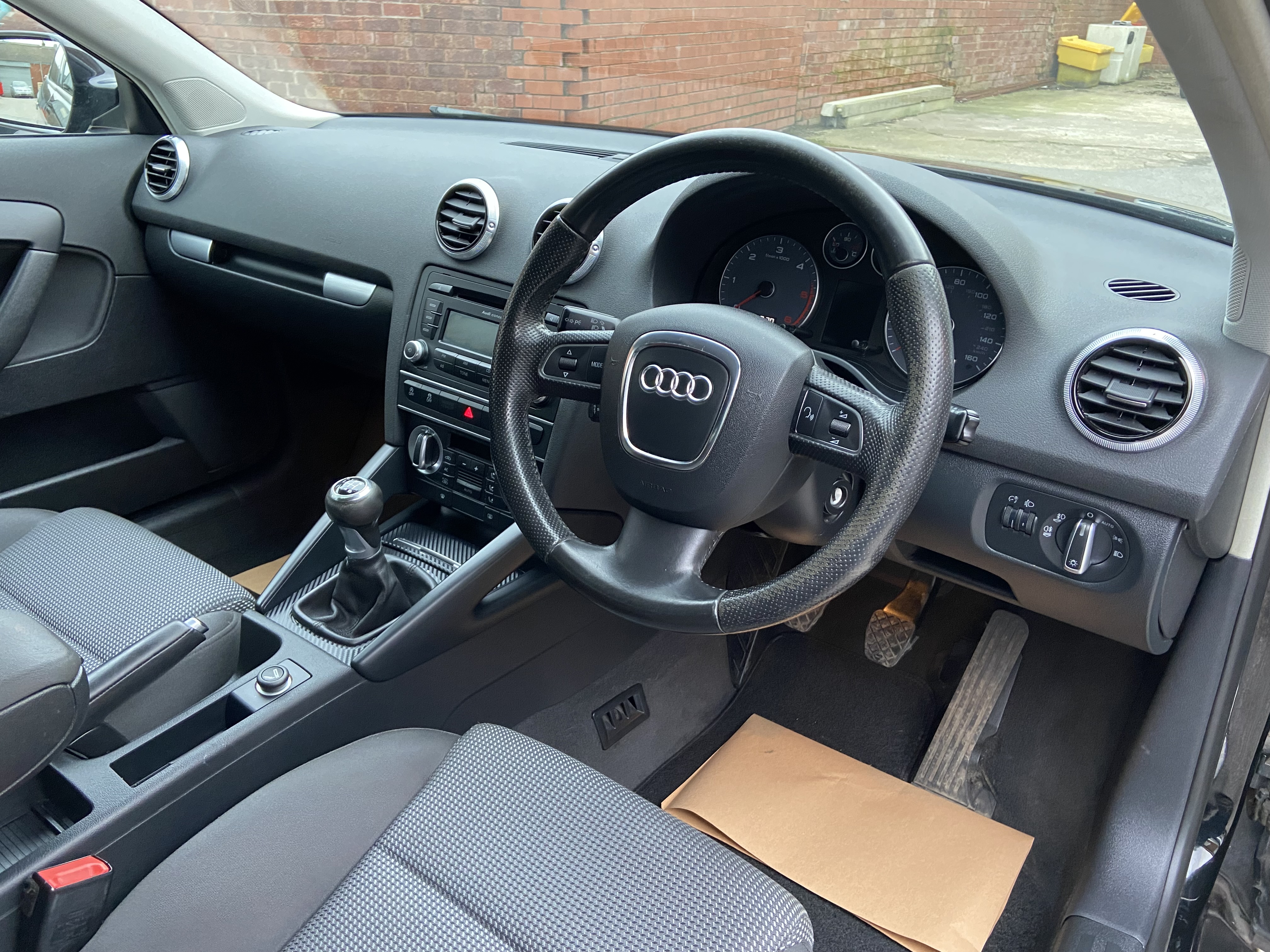 additional car image