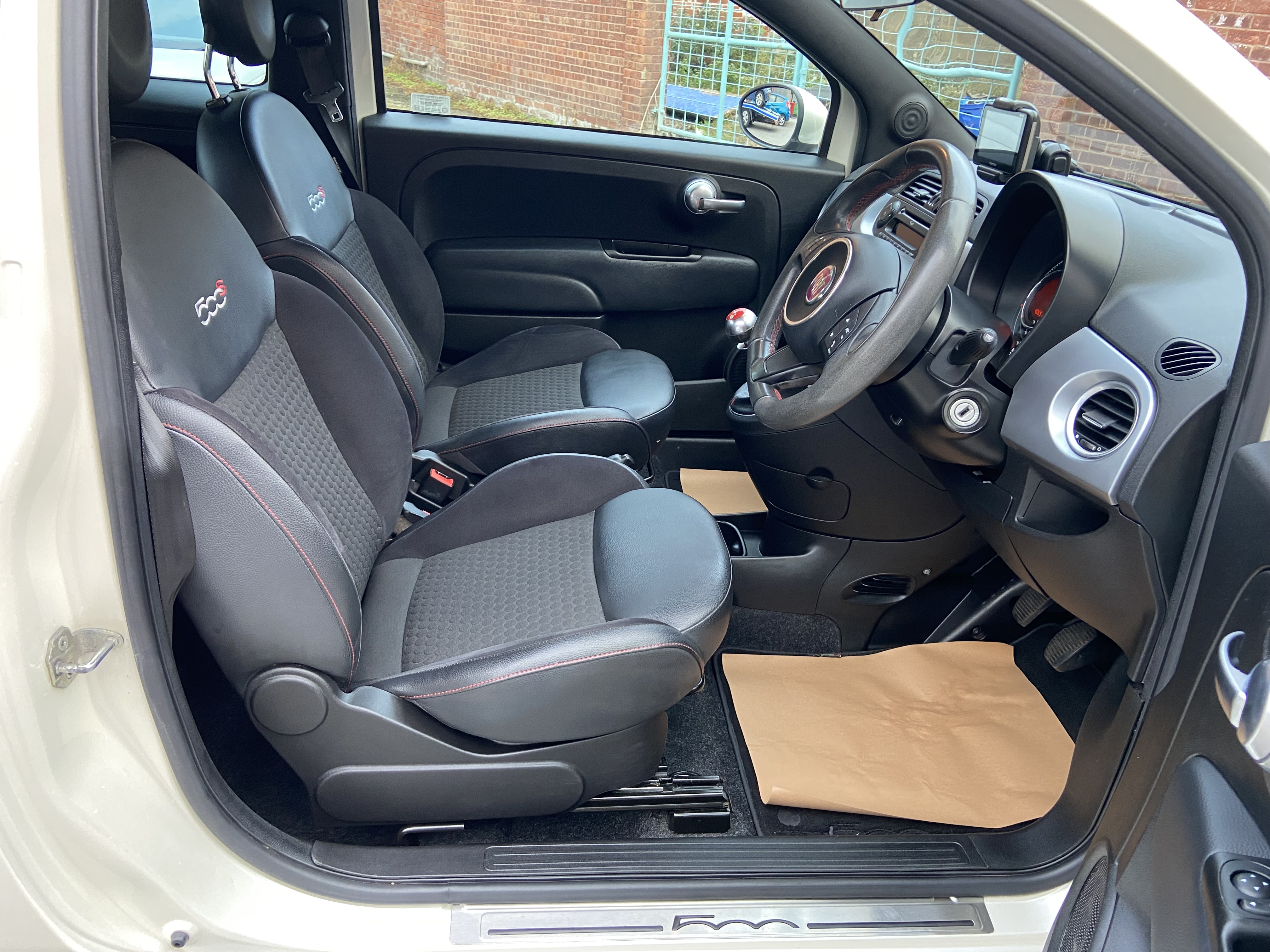 additional car image