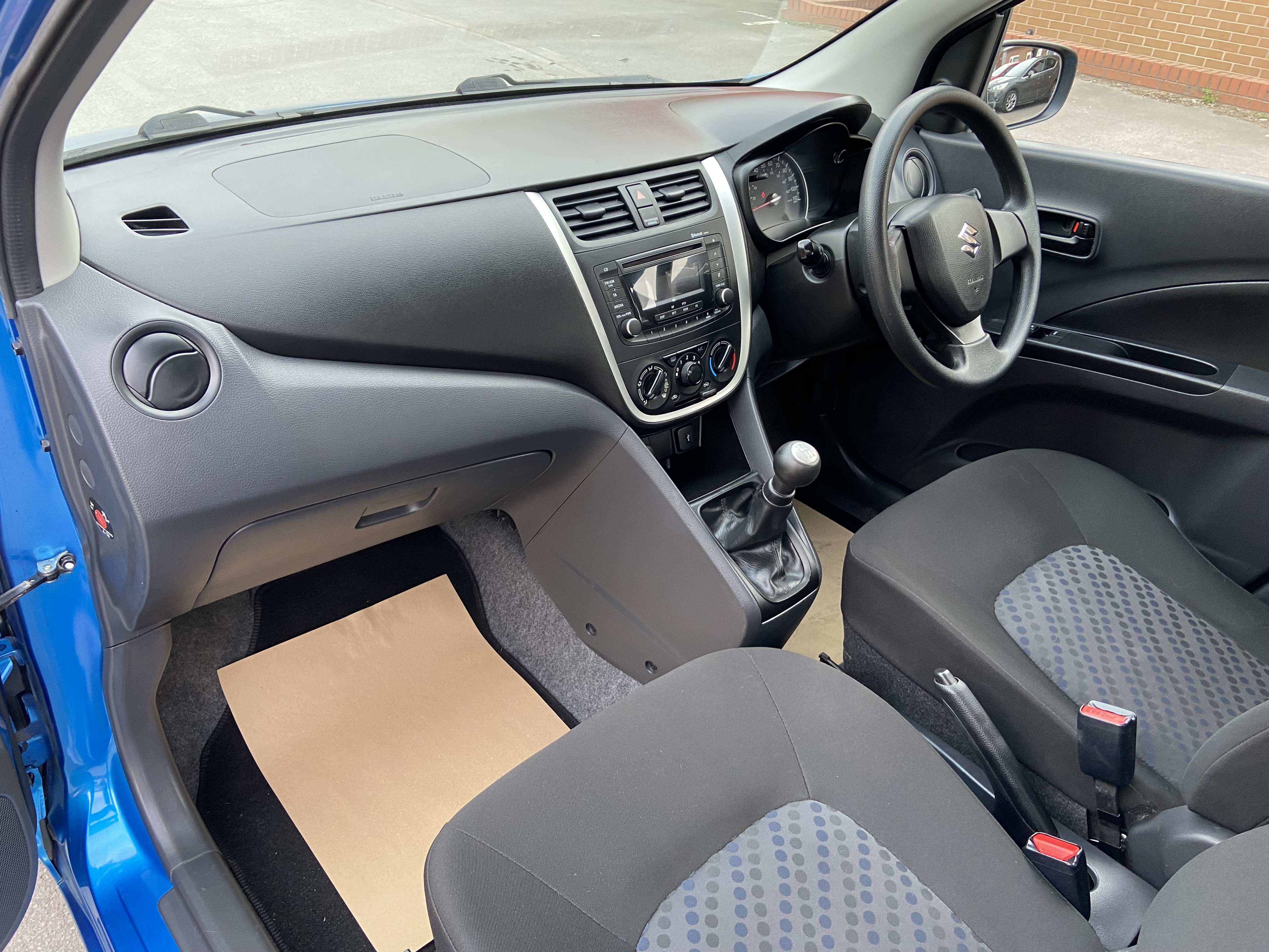 additional car image