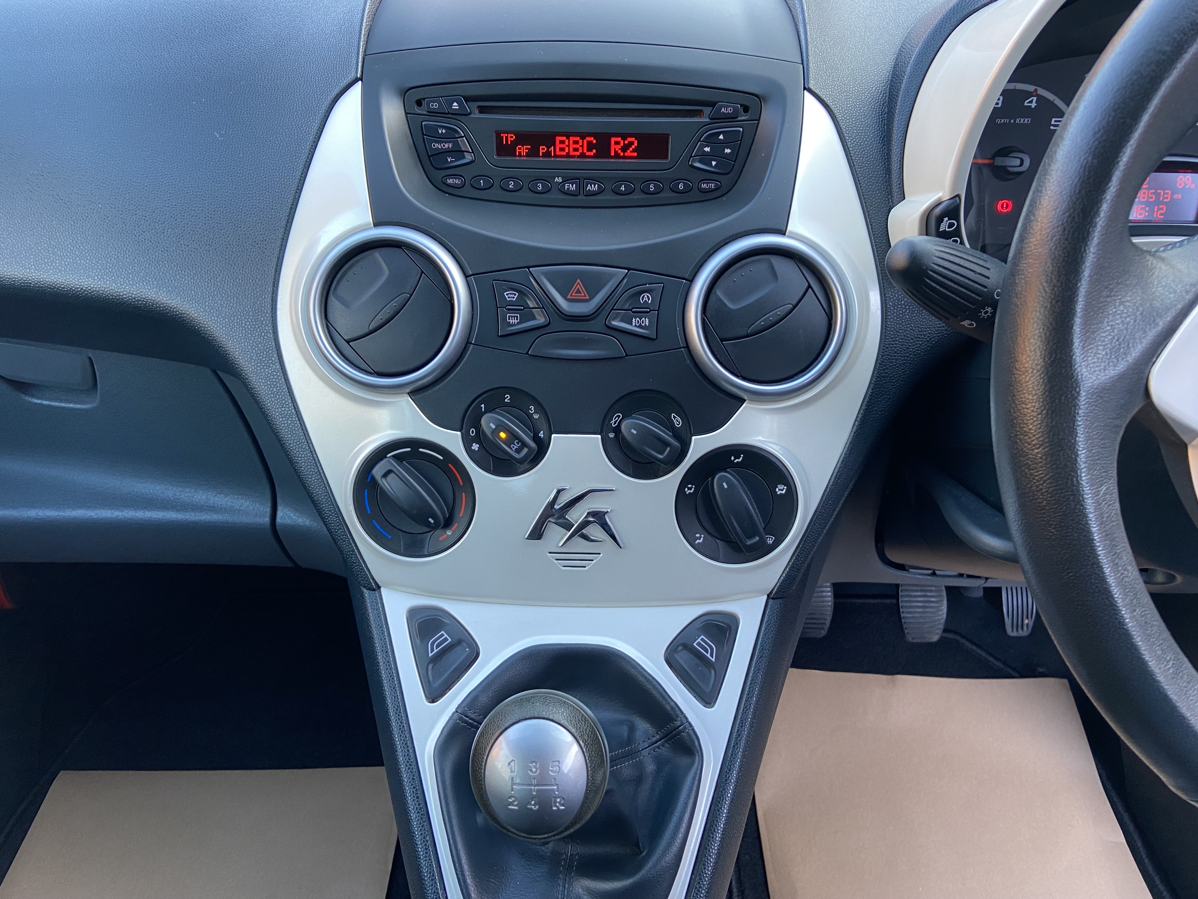 additional car image