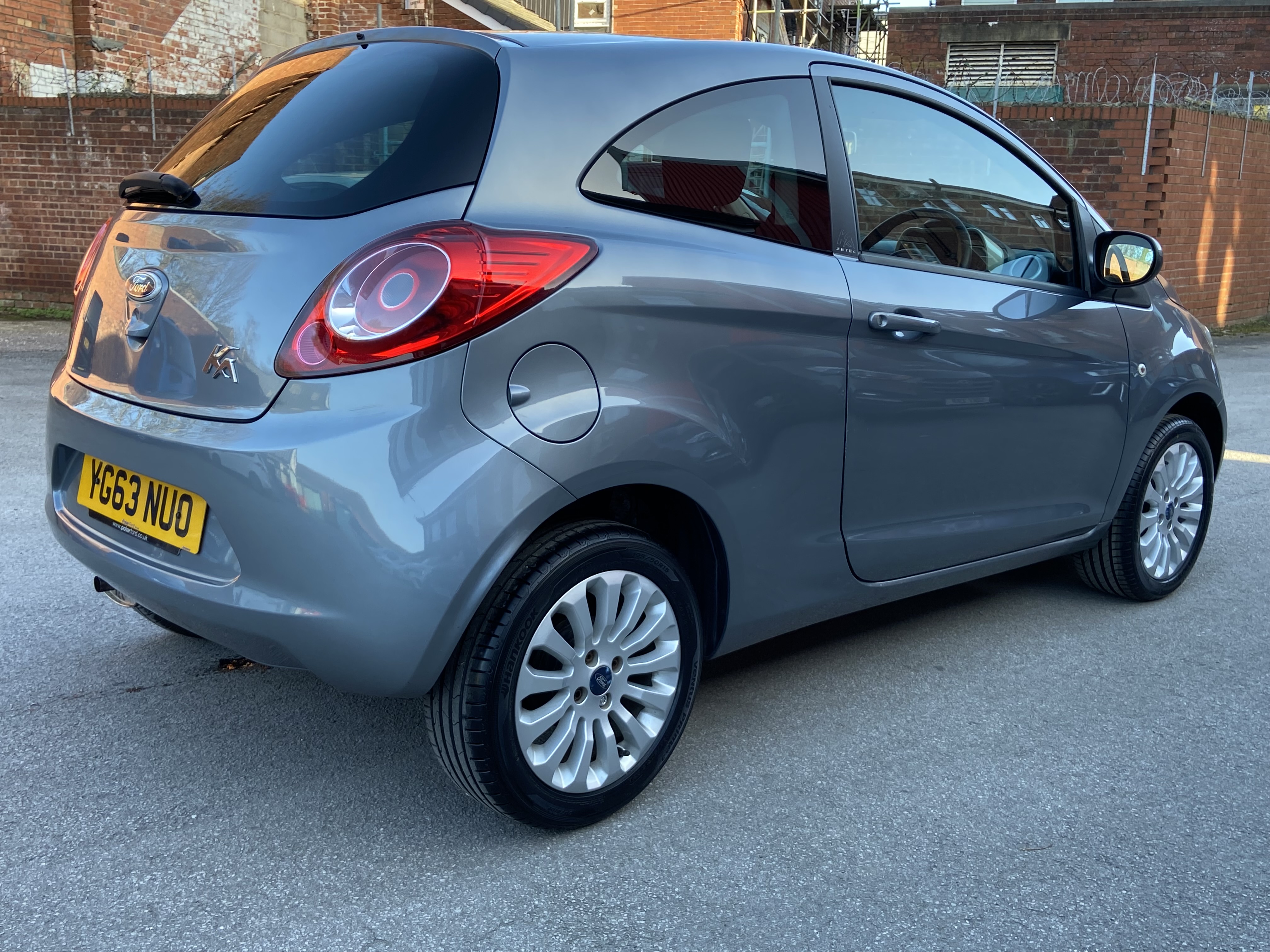 additional car image