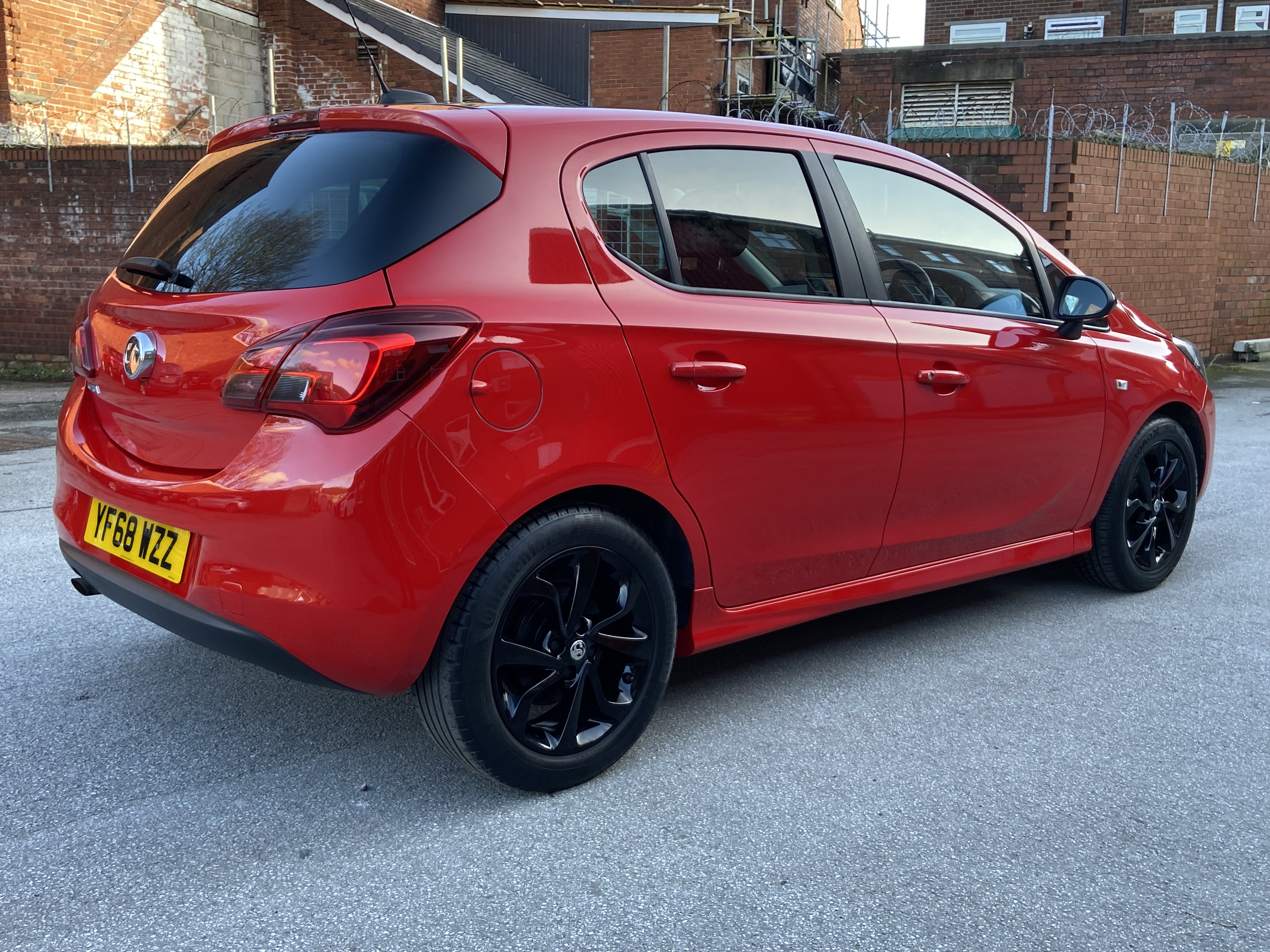 additional car image