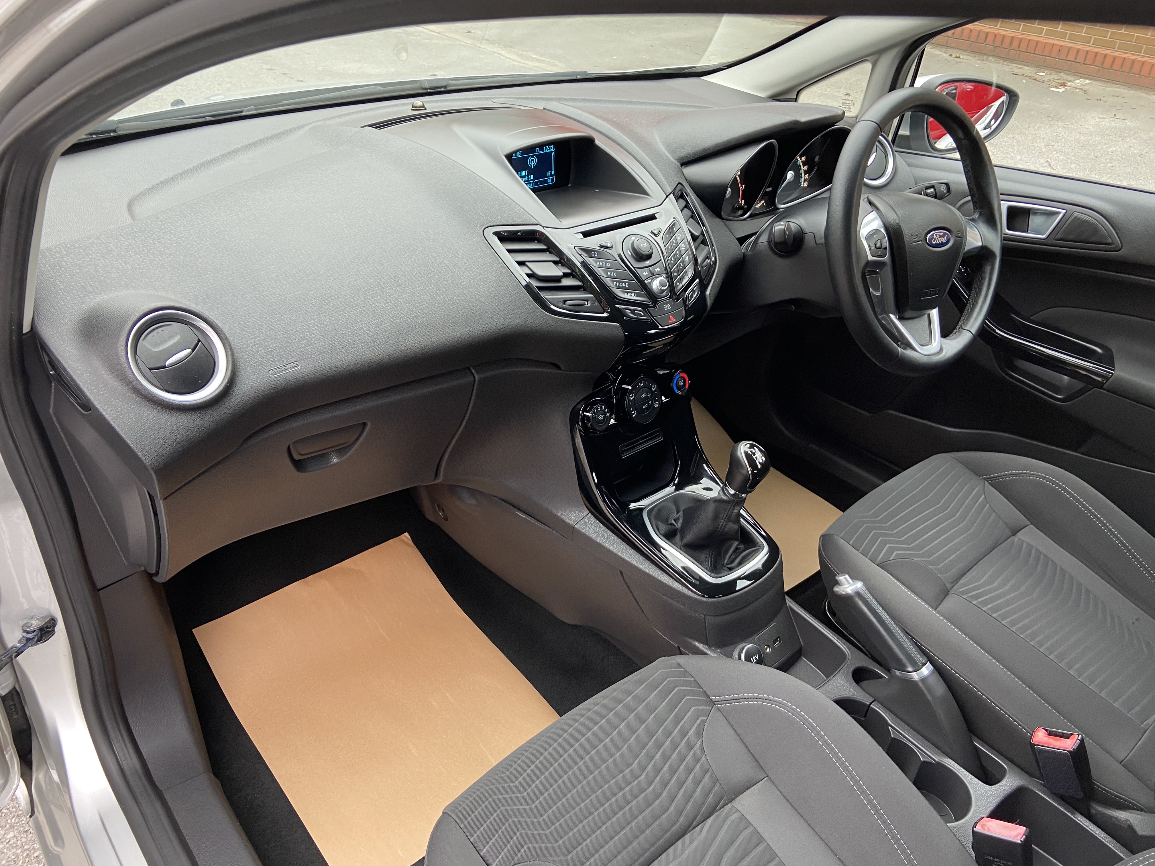 additional car image
