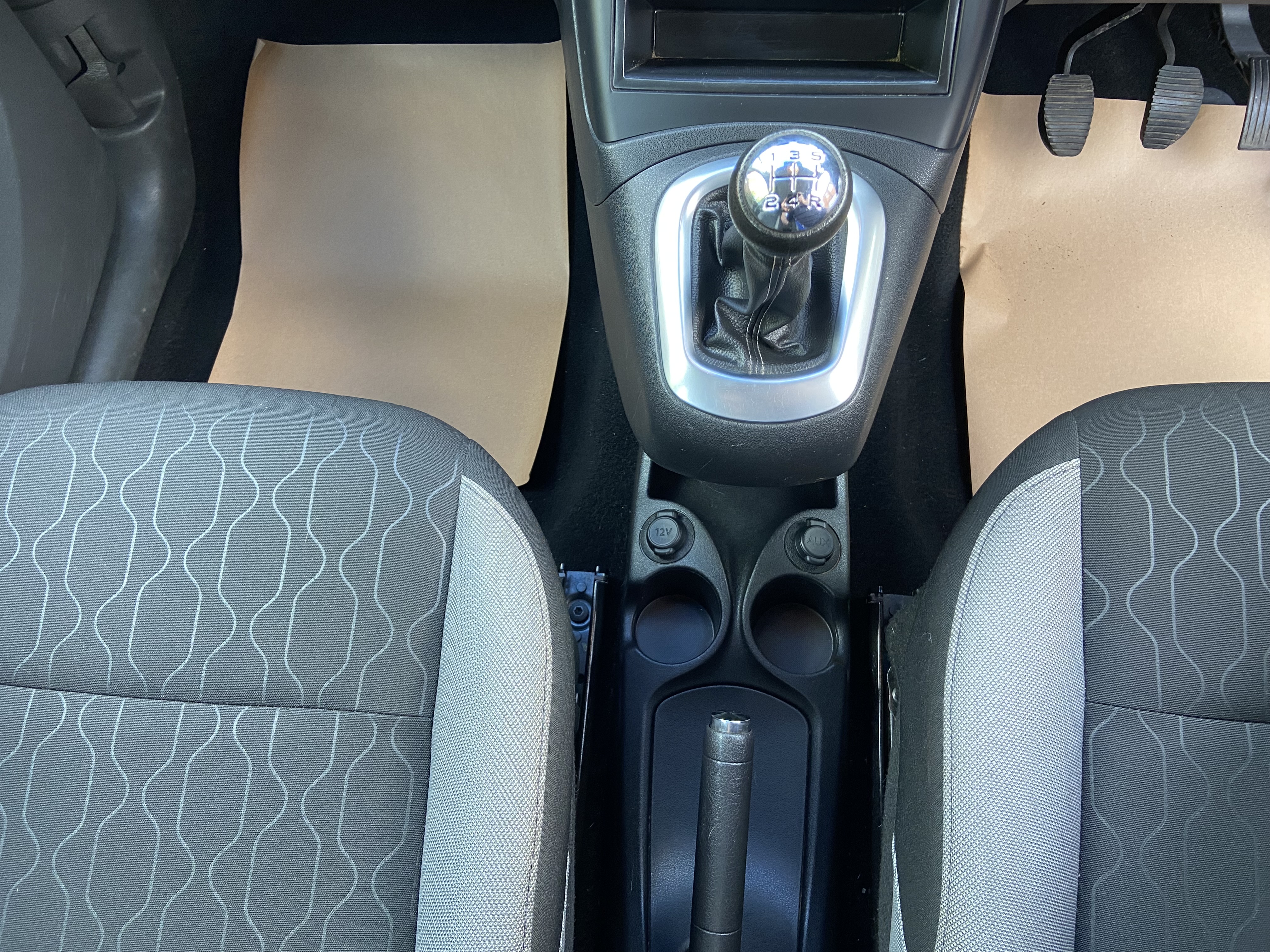 additional car image