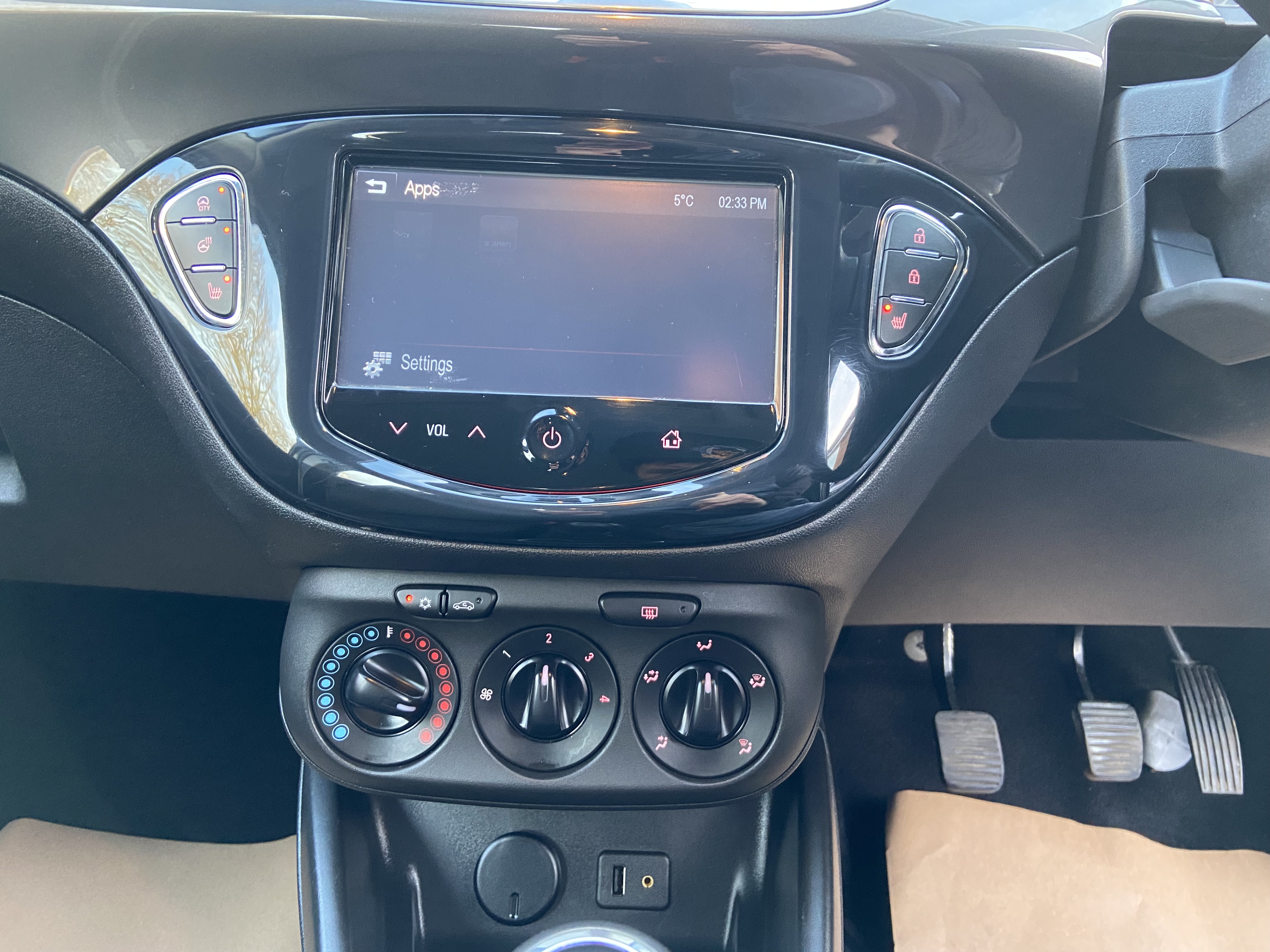 additional car image