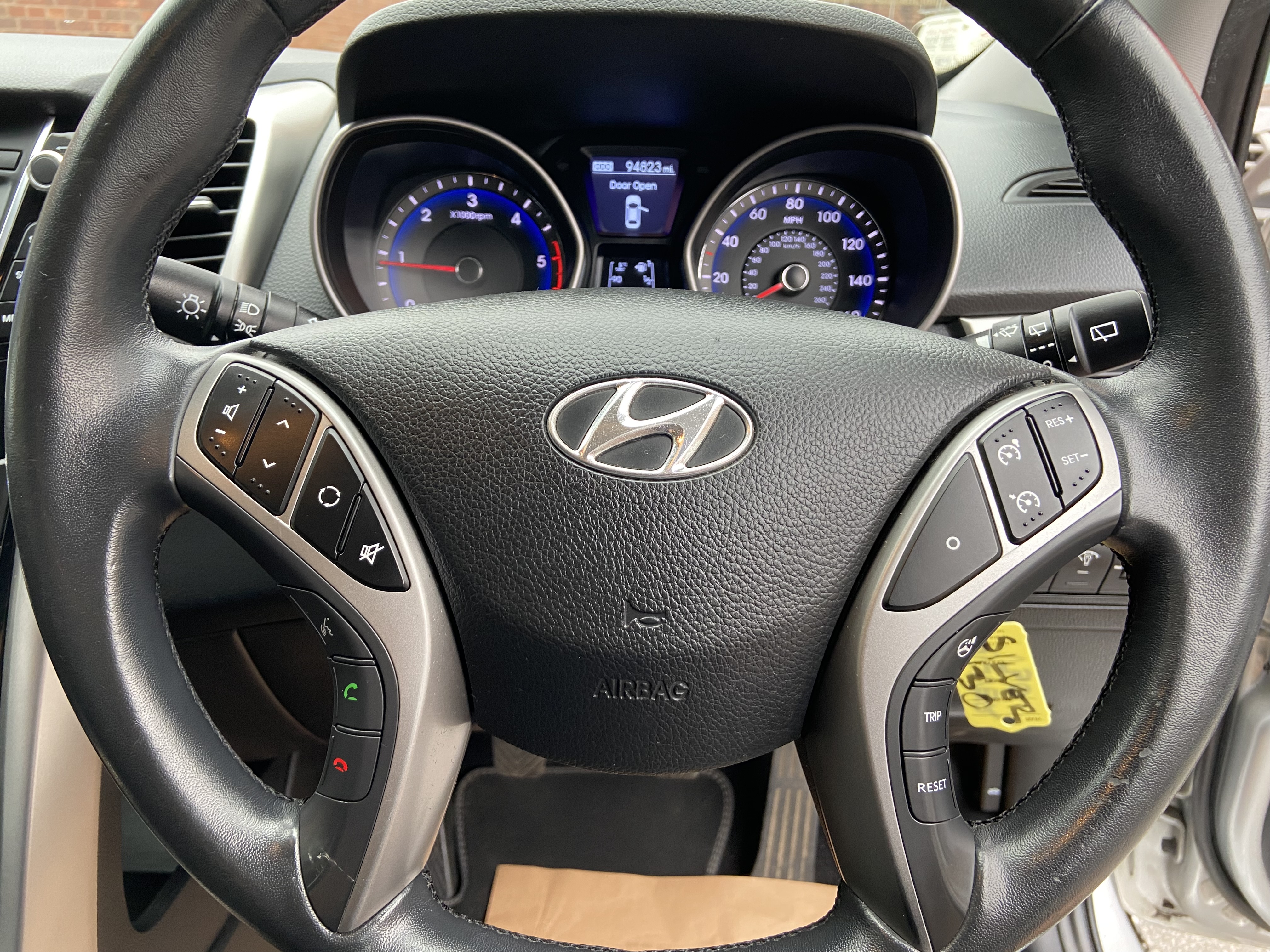 additional car image